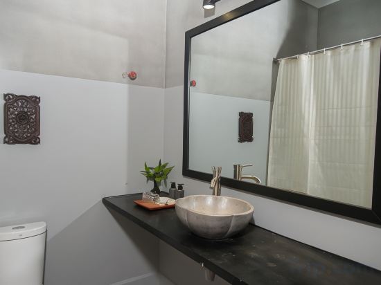 Vacation Boutique Hotel - Tap to explore photos