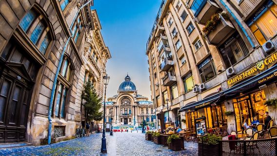 4h Bucharest Private Tour (2h by Car and 2h Walking in Old Town)