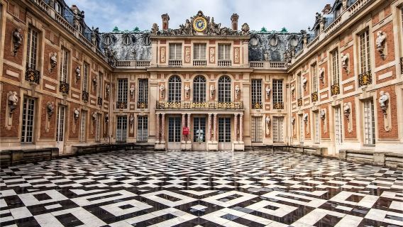 フランス ヴェルサイユ宮殿/ジヴェルニー ワンデーツアー【クロード・モネ財団+多言語音声ガイドオプション】