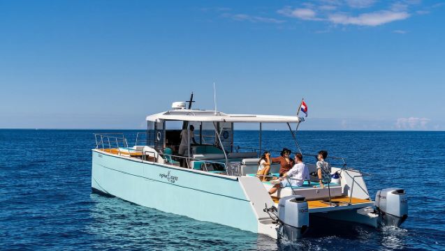 Kleine Gruppe Bootstour zur Blauen Grotte & den Elaphiti-Inseln ab Dubrovnik