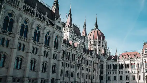 DayTrip to Budapest and Bratislava, two capitals