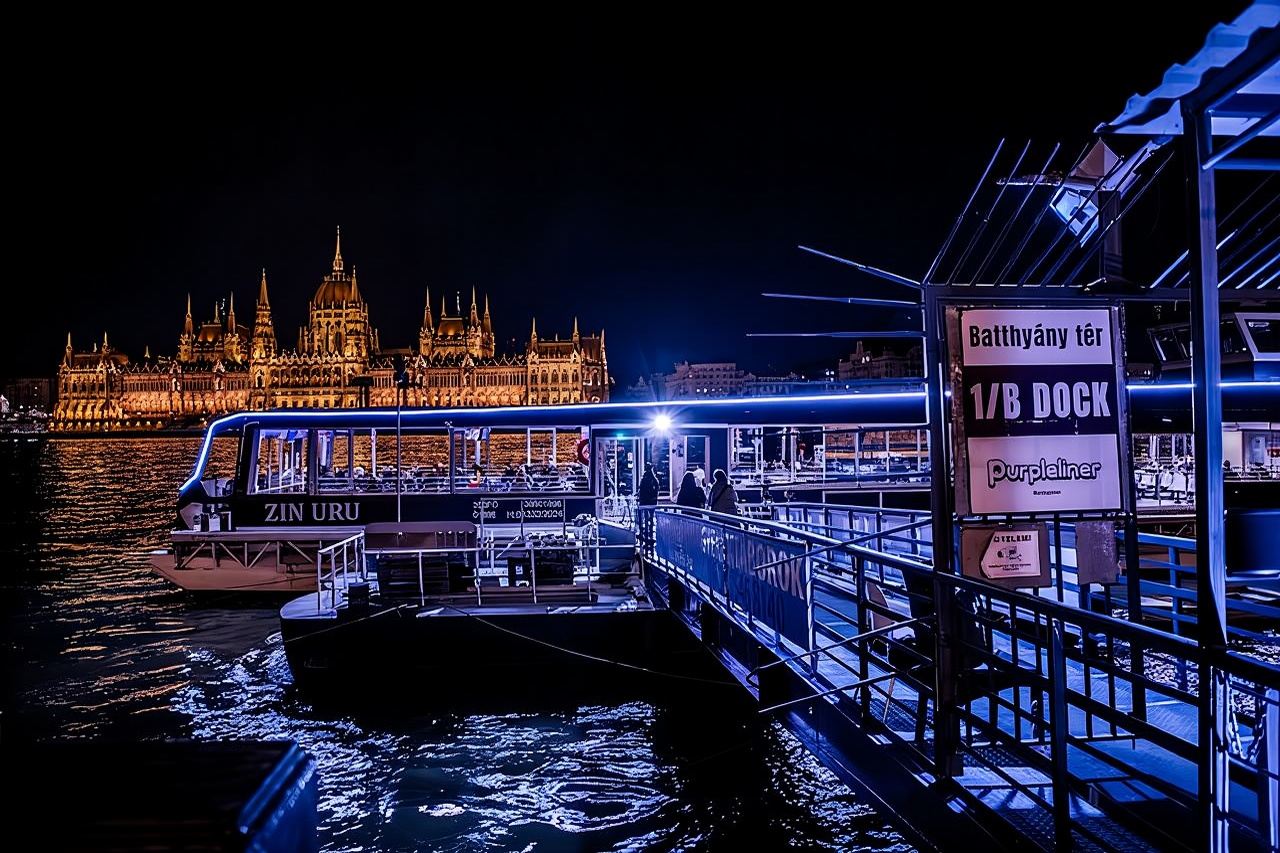 Budapest Danube 1 Hour Sunset or Night Cruise with Audio Guide