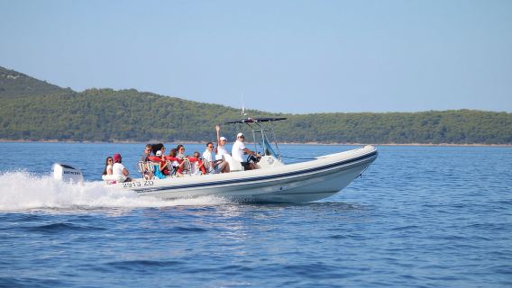 Excursion de Zadar à la plage de Sakarun, plongée dans une épave et tunnel - 4,5 h