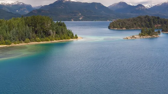 Navegación por Isla Victoria y Bosque de Arrayanes