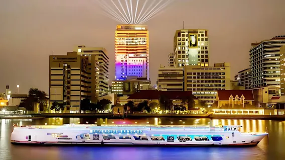 Top reviewed rating tour: Bangkok: Carnival Cruise on the Chao Phraya River with Beer | 4.7 rating