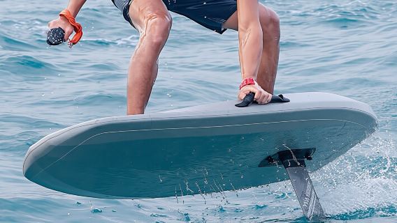 E-foil private surf board lesson in Calheta Beach