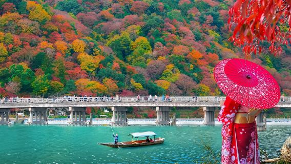 【京都&奈良一日遊】嵐山小火車&奈良公園&伏見稻荷大社一日遊