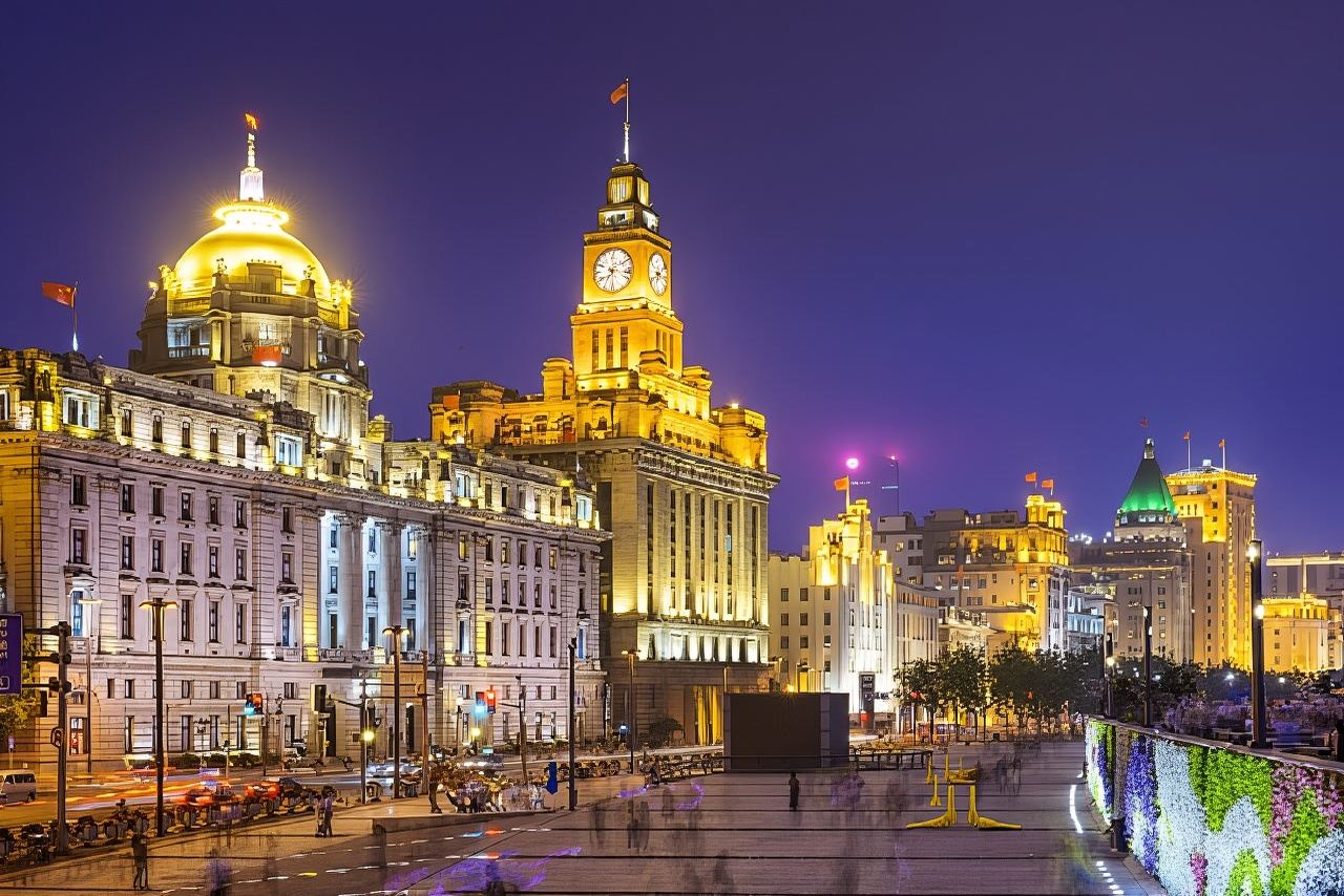 Shanghai Foreign Language Private Guided Tour (Small Group)