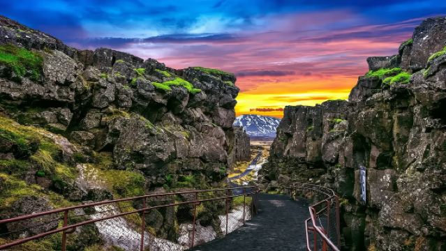 Исландия: Рейкьявик + спа-комплекс Fontana + индивидуальный тур с арендой транспорта в Тингвеллир