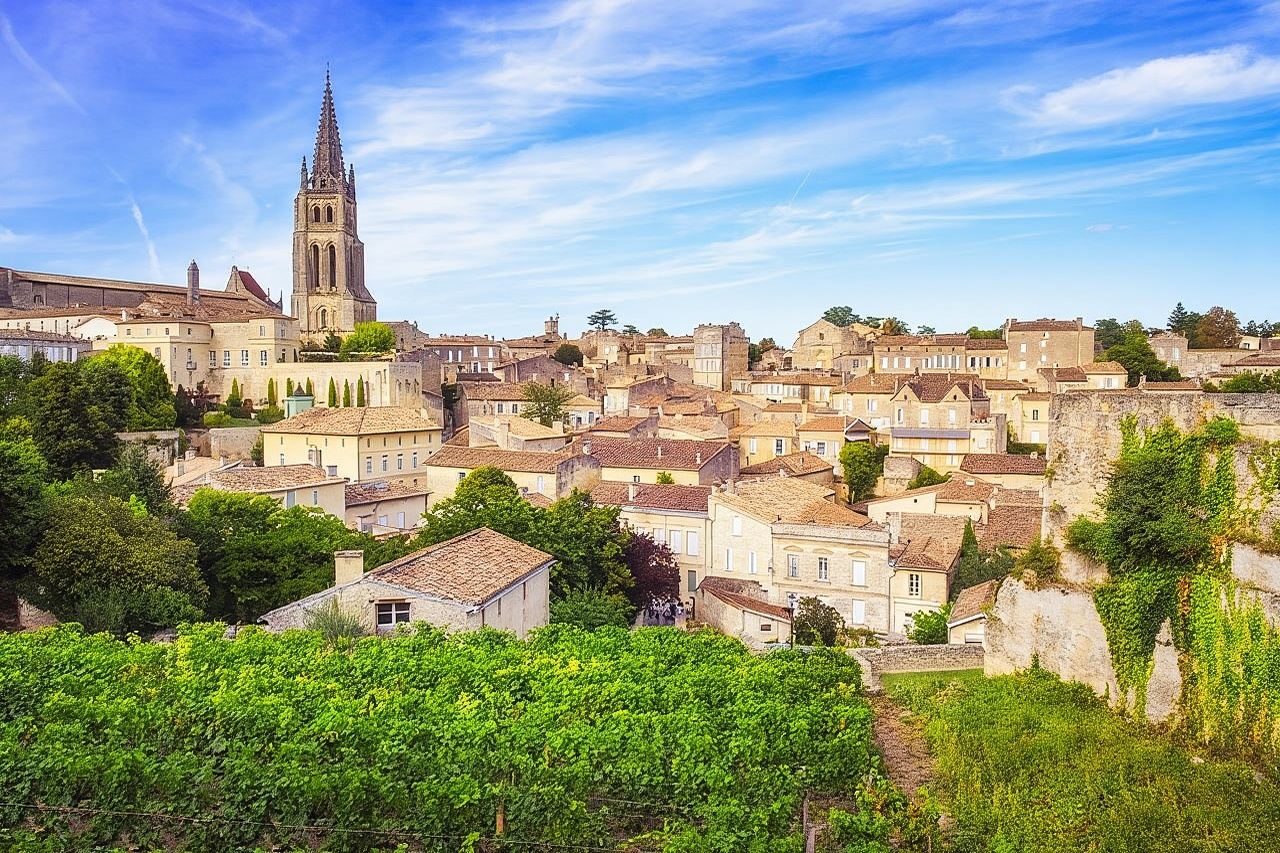 Half day tour Saint-Emilion : Village & Château with wine tasting