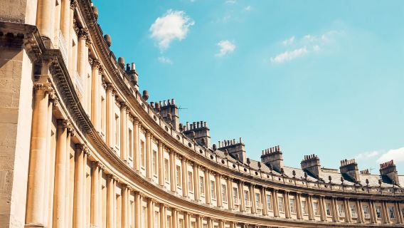 ทัวร์สโตนเฮนจ์และเมืองบาธจากอ็อกซ์ฟอร์ด สหราชอาณาจักร (กลุ่ม 8 คน)