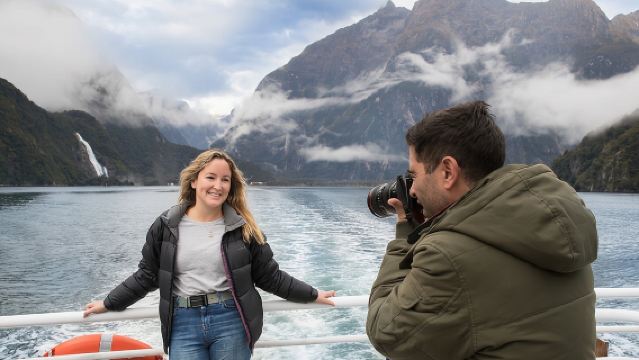 Tour giornaliero a Milford Sound con crociera panoramica da Quilpie