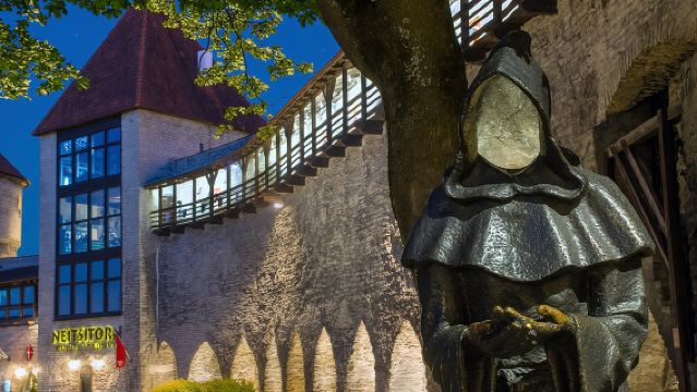 Guided Old Town Tallinn Historical Walking Tour