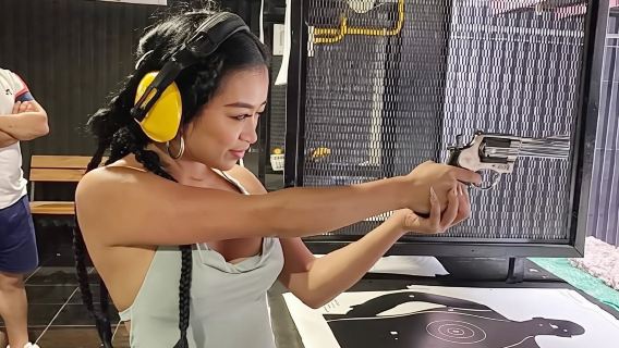 Phuket, Tailandia - Campo de tiro de Patong: experiencia de tiro con fuego real y armas reales