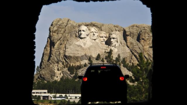Private Half Day Mt Rushmore & Black Hills Tour