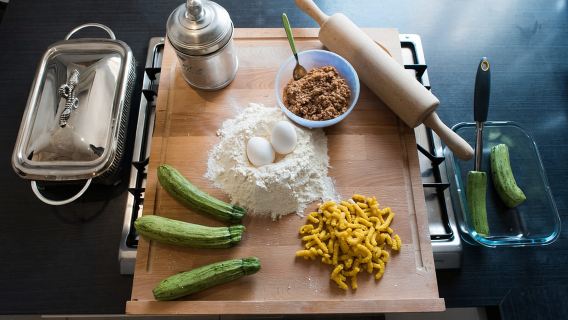 Bologna: Pasta & Tiramisu Cooking Class at a Local's Home