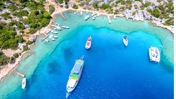 Depuis Bodrum : excursion en bateau sur l'île d'Orak avec arrêts baignade et déjeuner