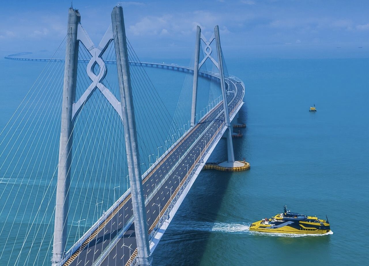 私家小團上門接駁|搭乘豪華遊船觀賞港珠澳大橋+珠海景點一日遊