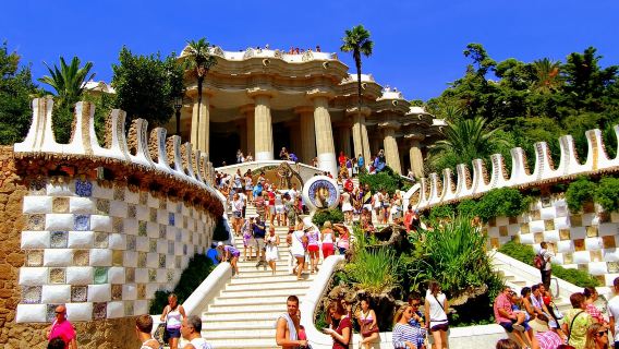 加拿大多倫多卡薩羅馬城堡+多倫多大學+電視塔一日遊