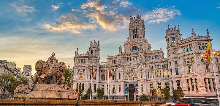 西班牙馬德里貴族大道與皇家競技一日遊