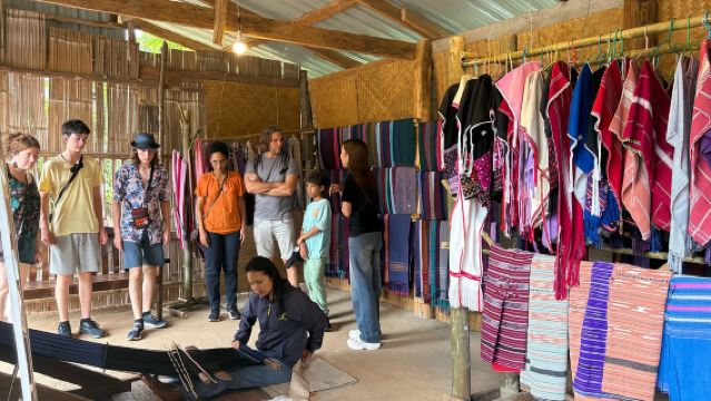 清邁：因他暖山國家公園健行與大象庇護所