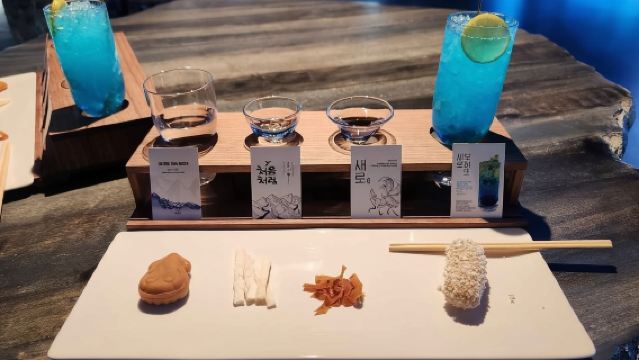 [K Experience]  Jumunjin Beach + Gangneung  Arte Museum + Chum Churum Soju Experience Center + Jungang Market