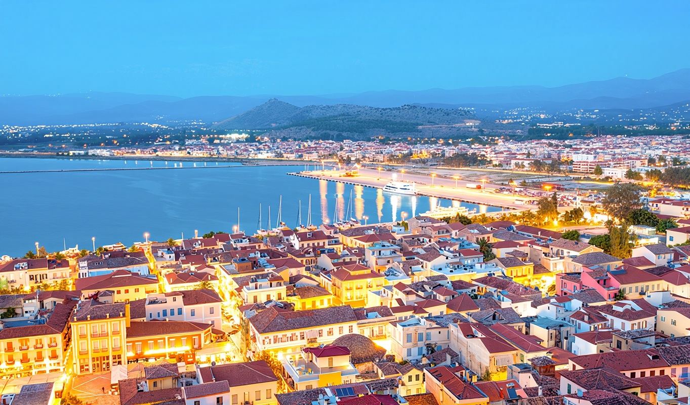 希臘雅典科林斯運河+埃皮達魯斯劇場+納夫普利翁+邁錫尼一日遊