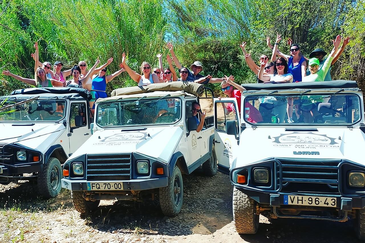 Tour di mezza giornata con safari in jeep nelle montagne dell'Algarve