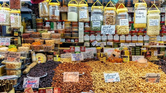 Málaga market and street food tour