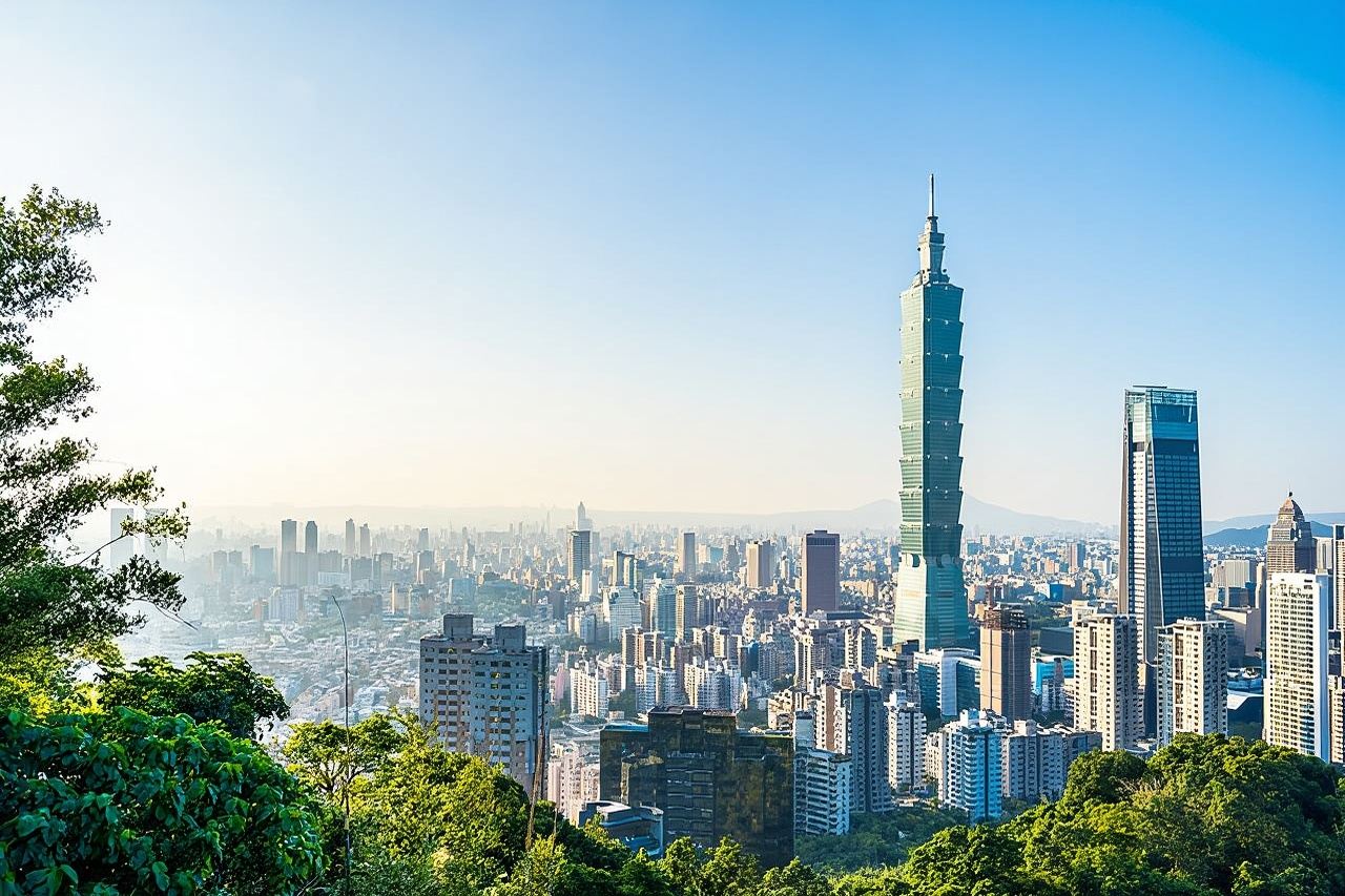 Small-Group: Classic Taipei Landmarks Day Tour