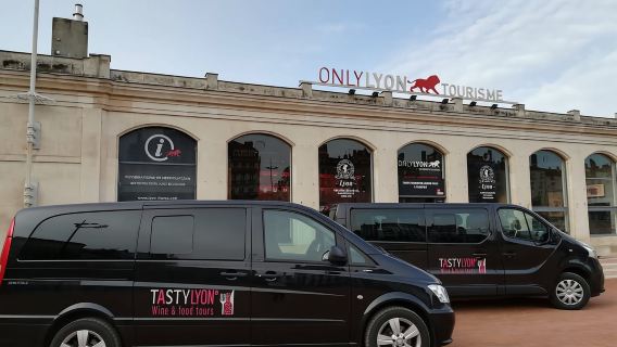 Từ Lyon: Tour nửa ngày khám phá tuyến đường rượu vang Beaujolais