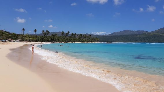Samana: tour della Montaña Redonda, pranzo e spiaggia Esmeralda