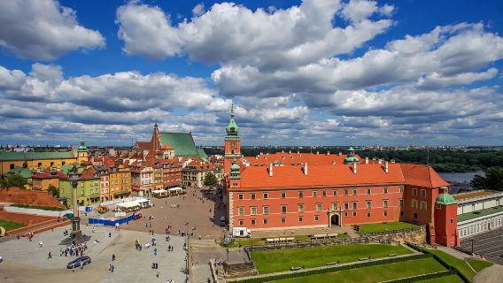 波蘭全境 旅遊陪同翻譯 展會翻譯 當地自由行地接 接機 （可私人訂製）
