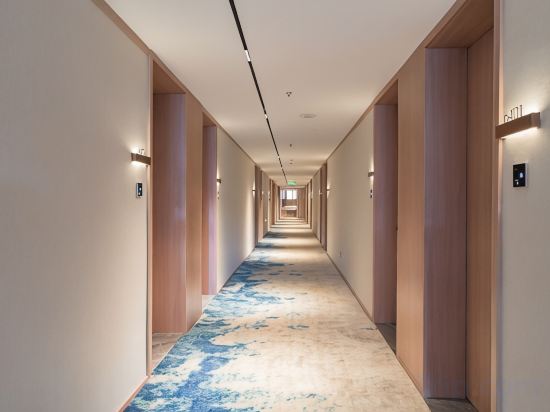 Others 5, Hepingli Hotel, Beijing