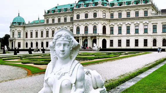 Vienna at First Glance a Private Walking Tour for First Timers