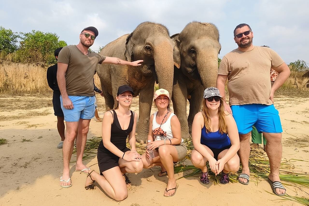 Esperienze di un giorno intero con gli elefanti in Cambogia da Siem Reap