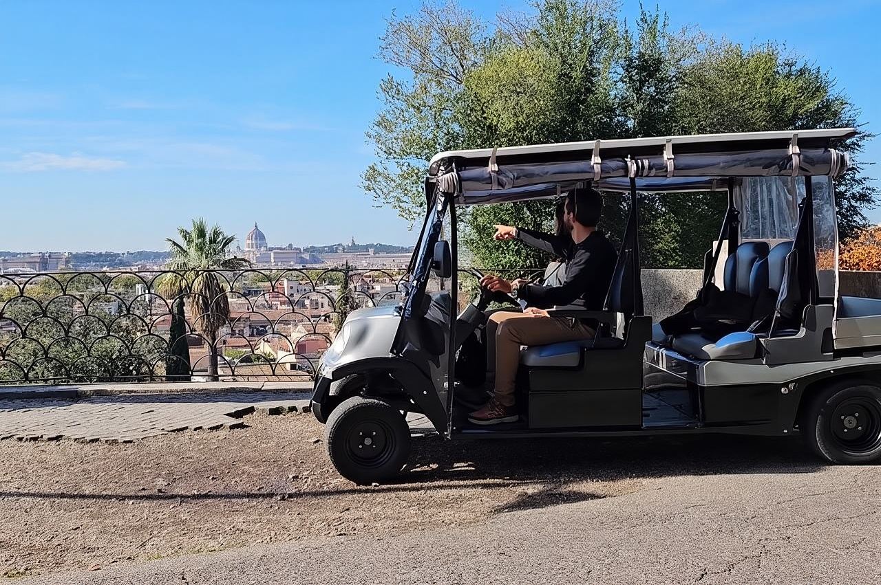 Tour xe điện riêng và ẩm thực đường phố Rome