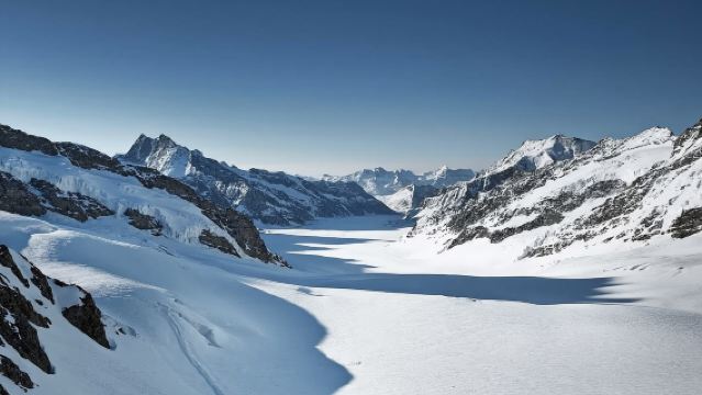 Lawatan Sehari Kumpulan Berbahasa Cina ke Jungfraujoch, Switzerland (Berlepas dari Pelbagai Lokasi)