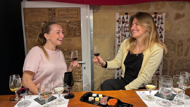 Cata de vinos tintos de Burdeos, maridajes de vinos y embutidos