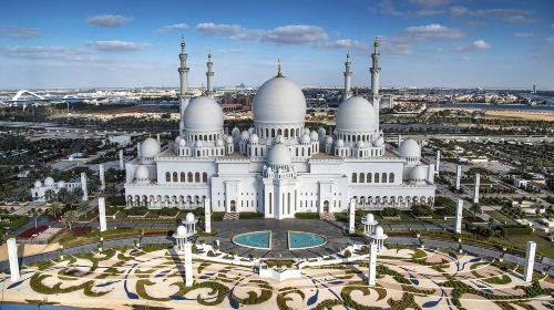 Abu Dhabi Sheikh Zayed Grand Mosque/Yas Island/Heritage Village Tour with Shared Transportation (English Guide) Day Tours