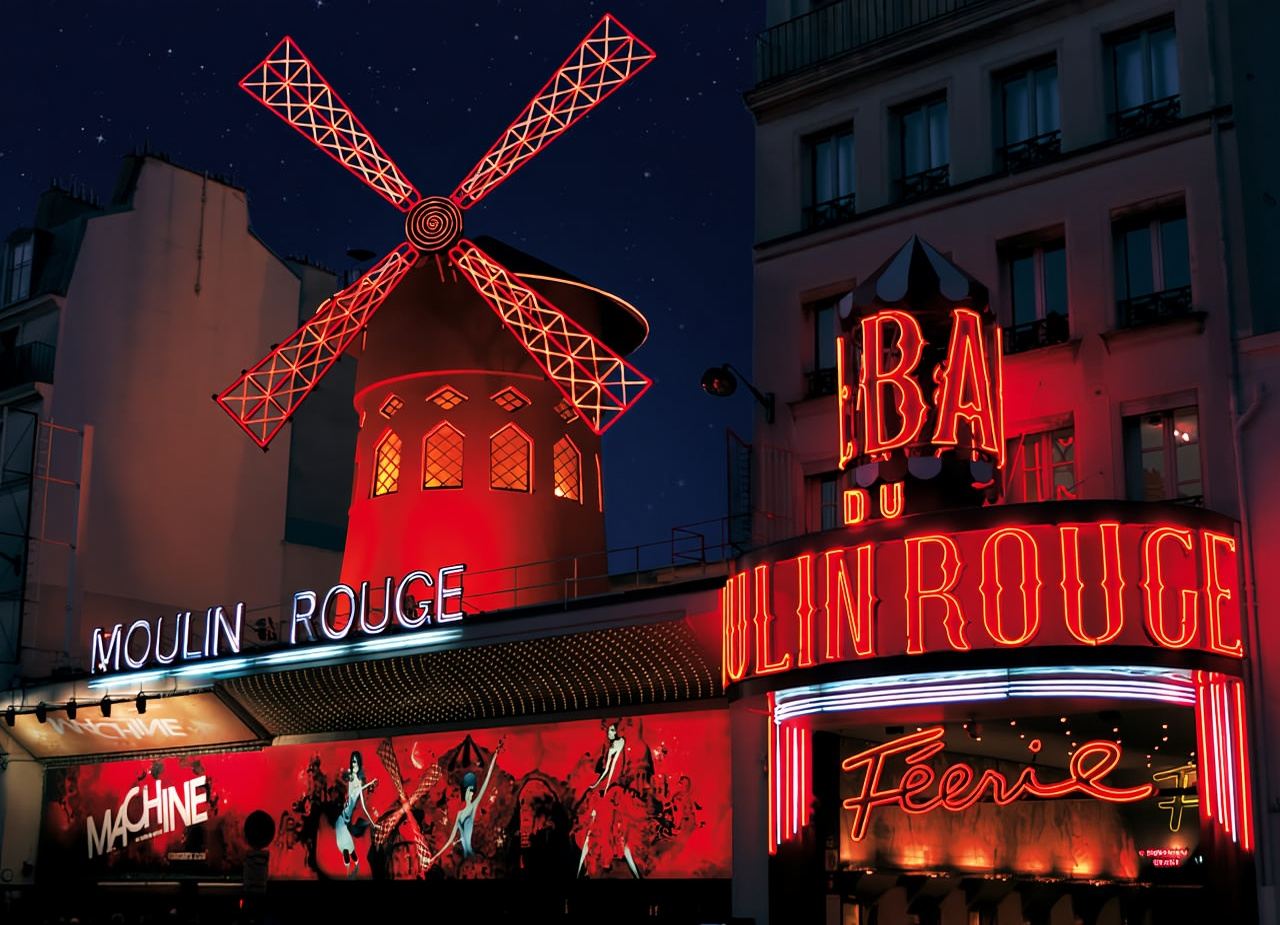 Paris: Eiffel Tower, Dinner Cruise and Moulin Rouge Show