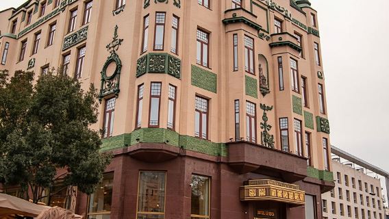 Belgrade: Guided City Tour and Kalemegdan Fortress Visit