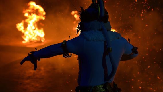 Bali: Kecak Fire Dance Entry Ticket and Uluwatu Temple