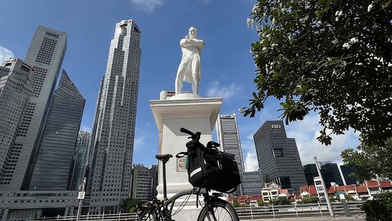 Recorrido en bicicleta Brompton por Singapur desde Rail Corridor, ¡con comida!