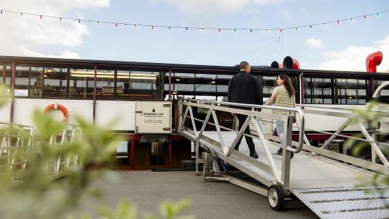 Queenstown: TSS Earnslaw Cruise of Lake Whakatipu