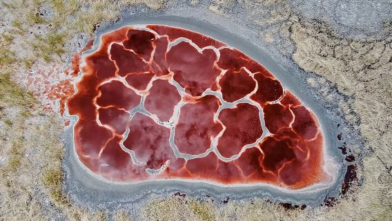 銀川烏蘭湖五湖穿越 越野衝沙/六湖巡遊/贈航拍體驗