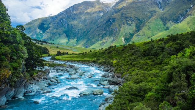 ニュージーランド・マウント・アスパイアリング国立公園+アロータウン ワンデーツアー【行程調整可能】
