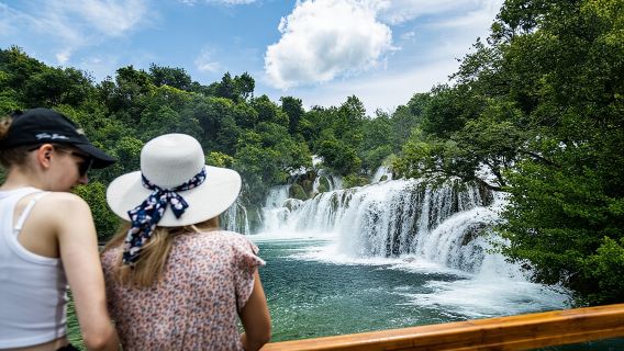 Tour tham quan thác nước Krka kết hợp đi bộ tham quan Trogir và du thuyền ngắm cảnh Krka