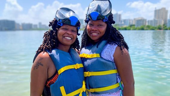 Experiencia de snorkel guiada en la laguna del Condado