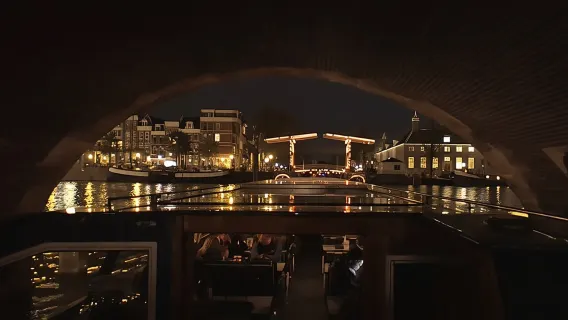 Gray Line Evening Cruise including snackbox